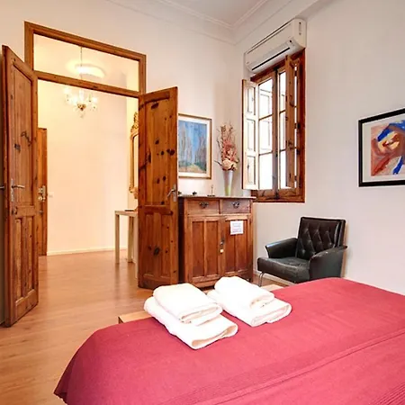 Beds & Breaks Strauss Apartment Valencia